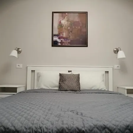 Appartement Aleea Macilor *